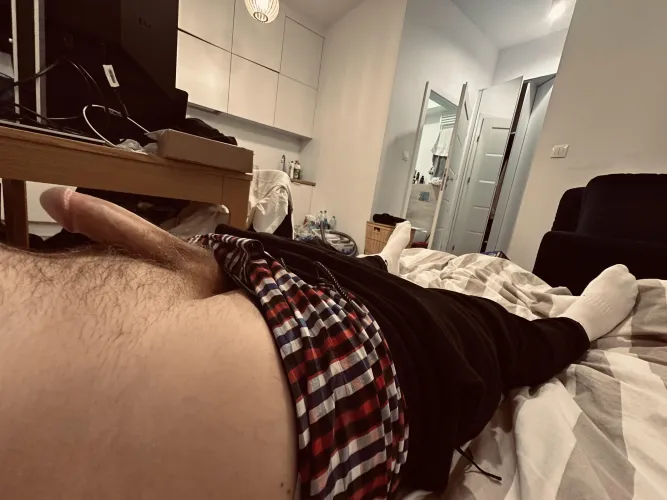 I like this tight look :)