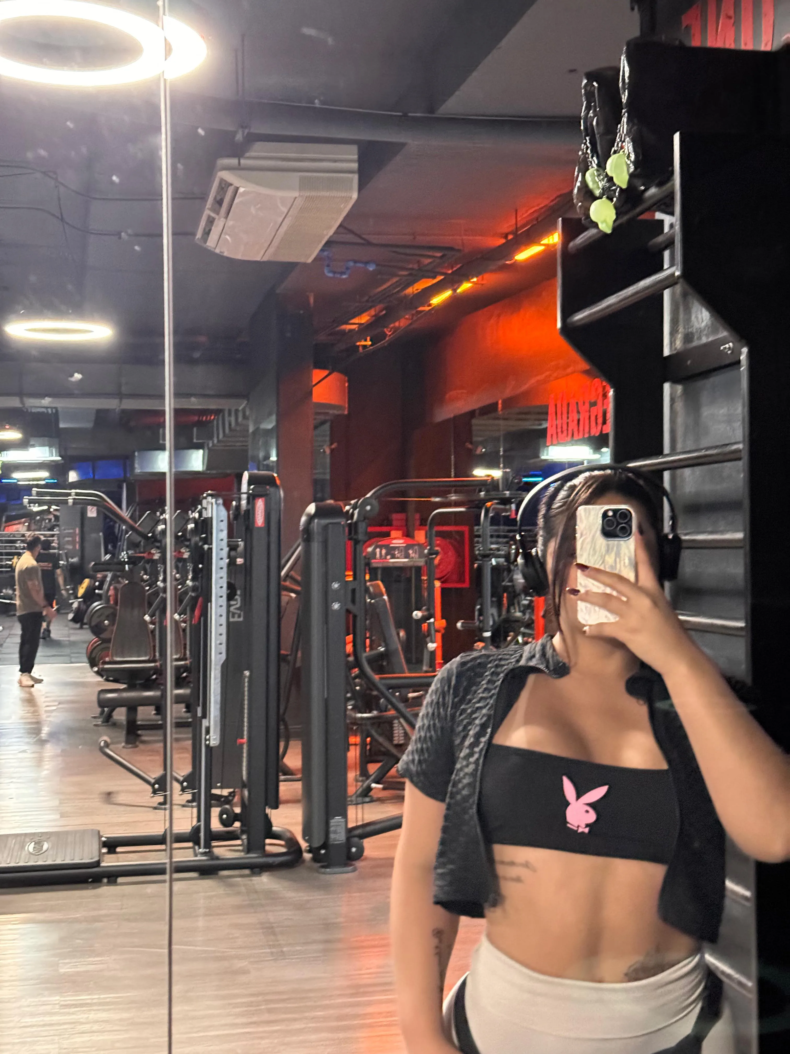 Last workout of the week, let's make it count.