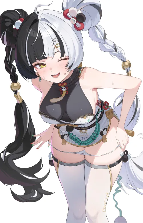 Dialyn getting undressed