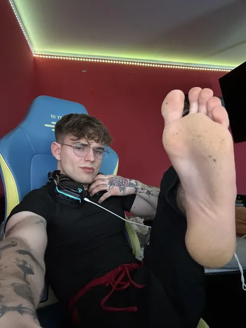 hehe wassup my horny boy