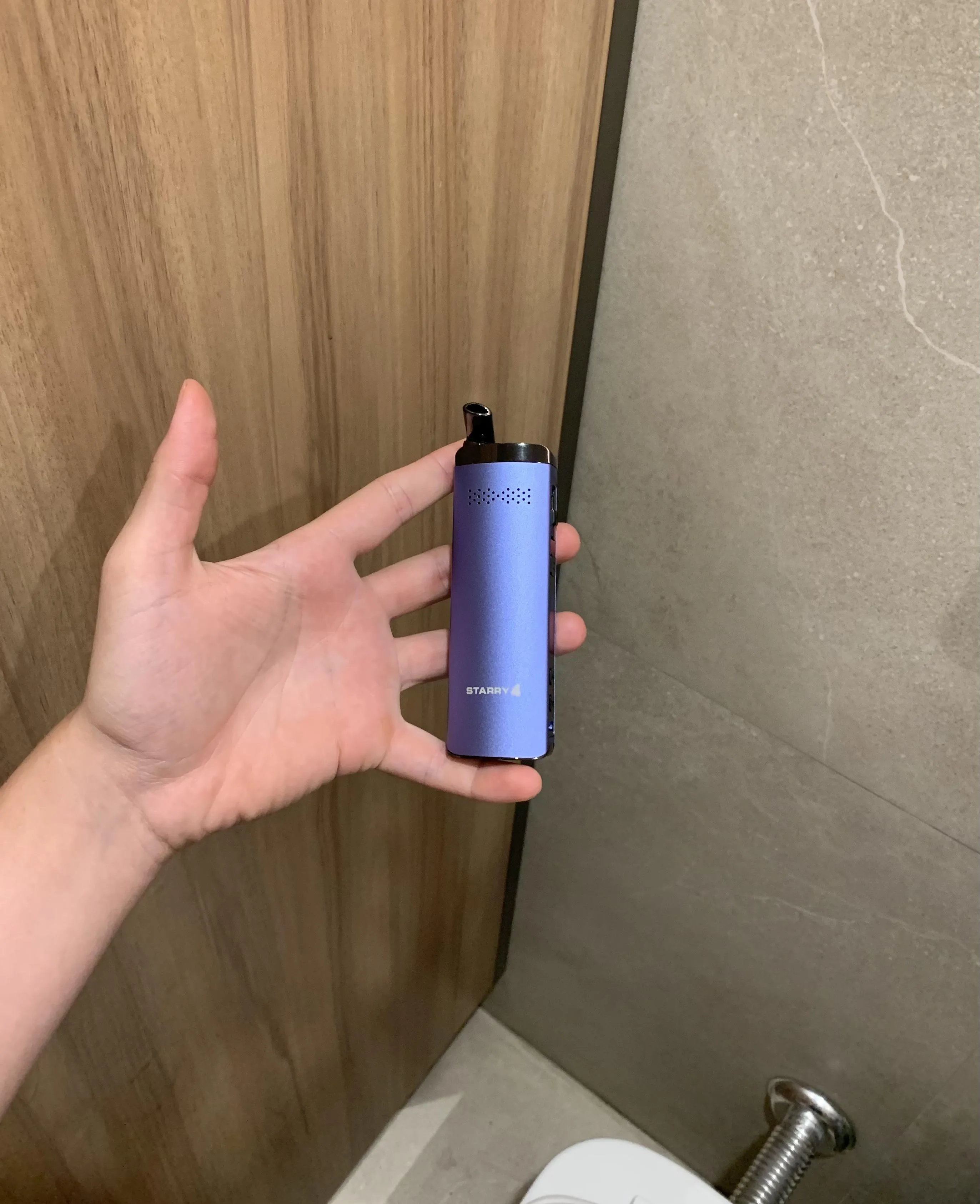 Legalizar no banheiro do shopping