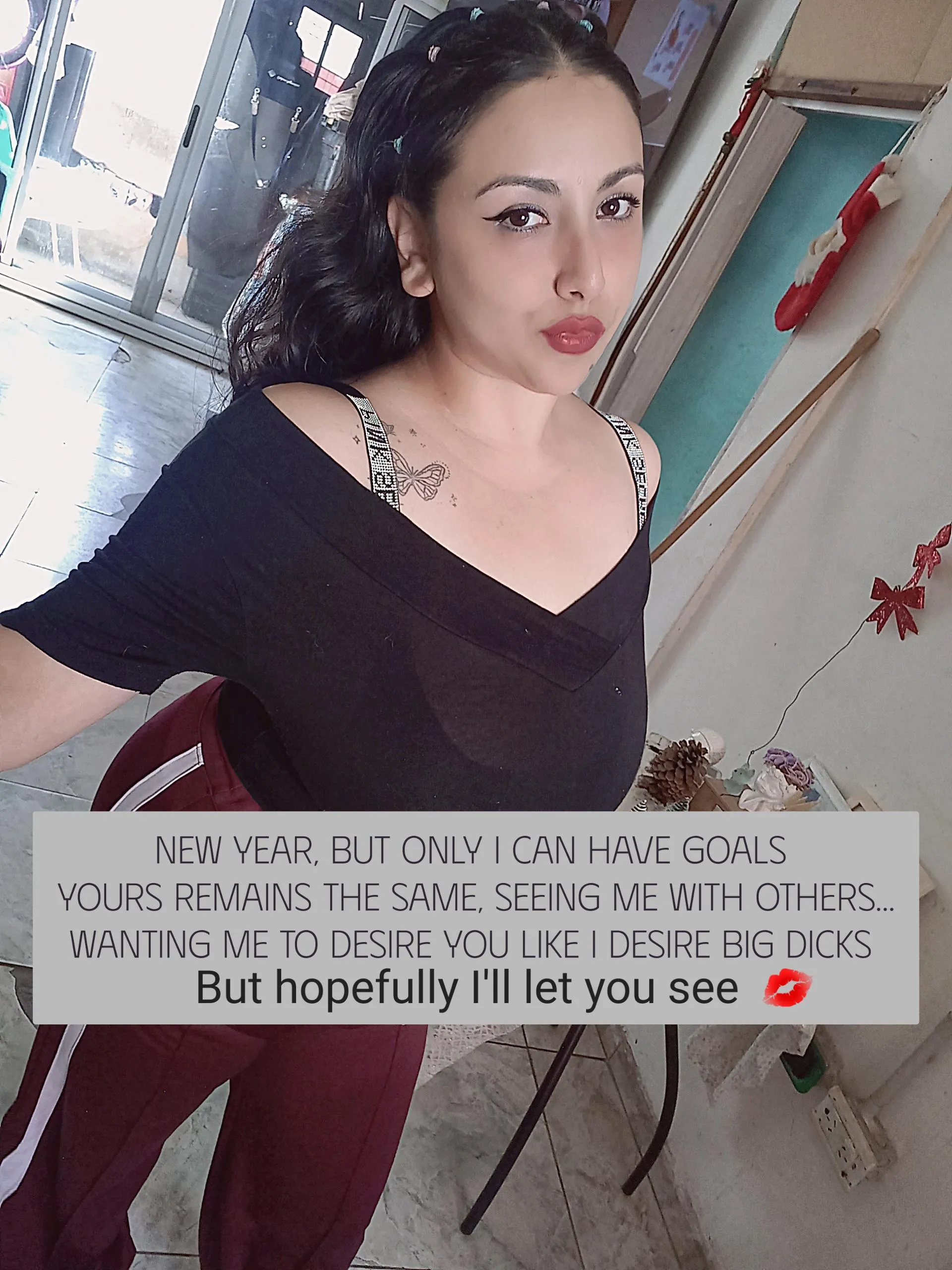 The New Year's caption becomes a mantra for cuckolds 🤣