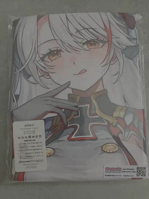 Best Prinz Eugen gift I got and she arrived on her birthday, sooo lucky