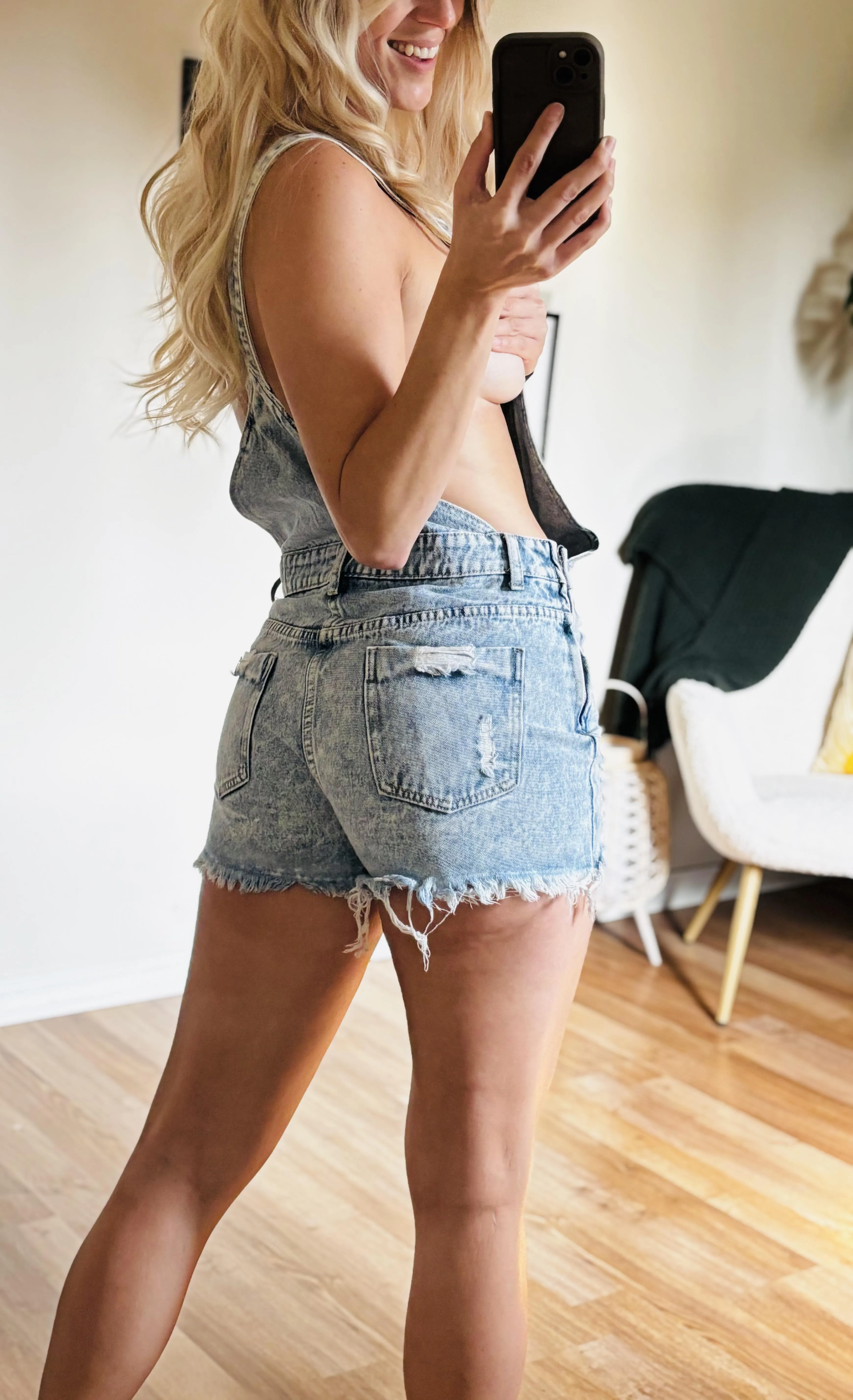 Cute overalls never go out of style! 32F