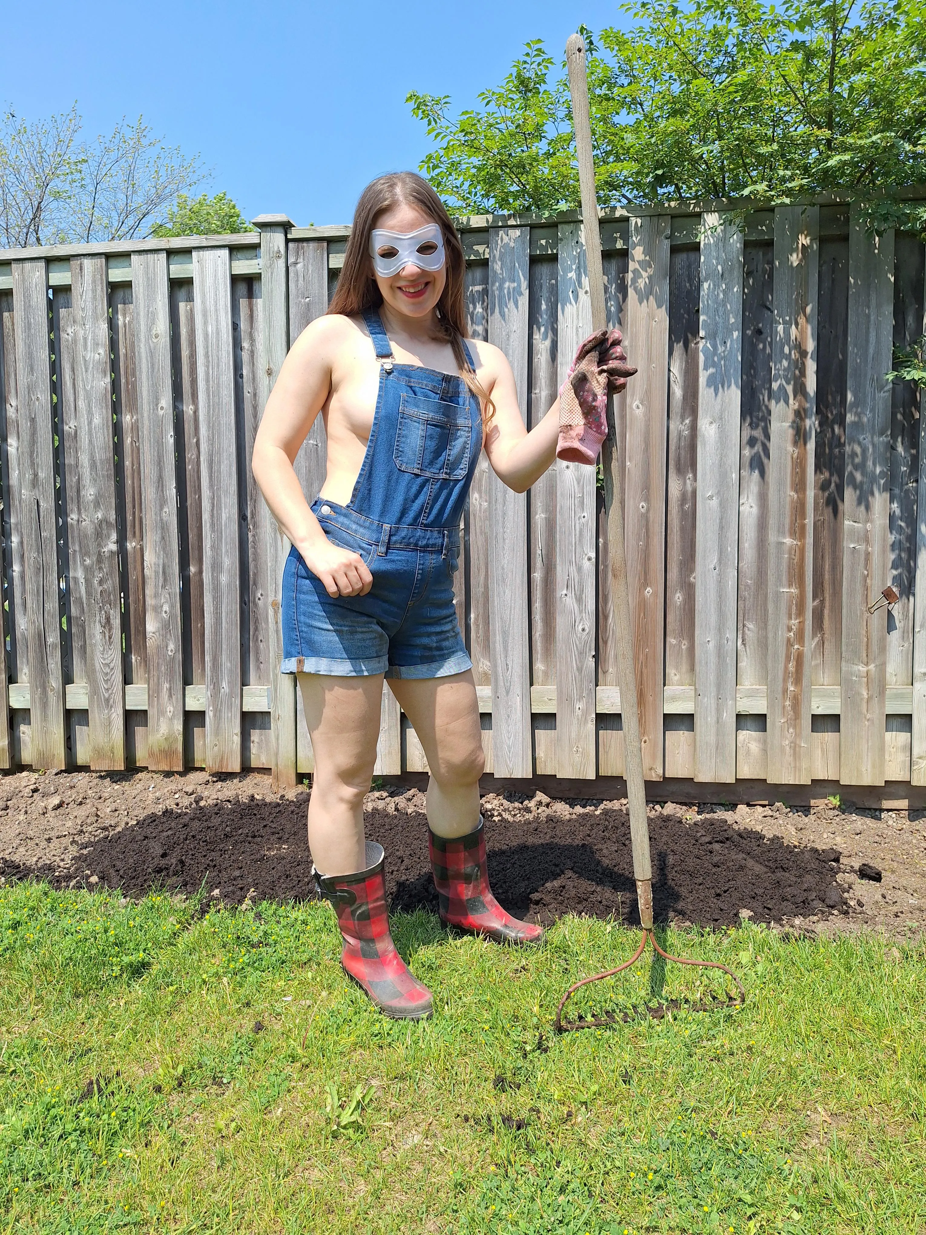Just your friendly neighborhood gardener