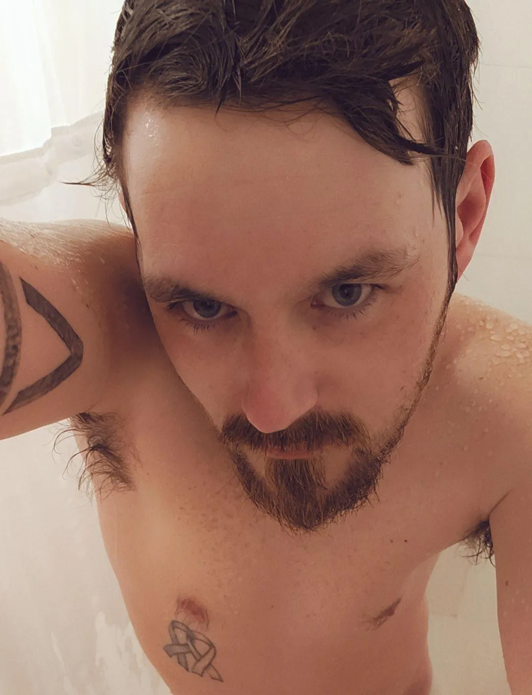 Anybody care to join me for a nude dip at Alkali Flat hotspring this weekend? 