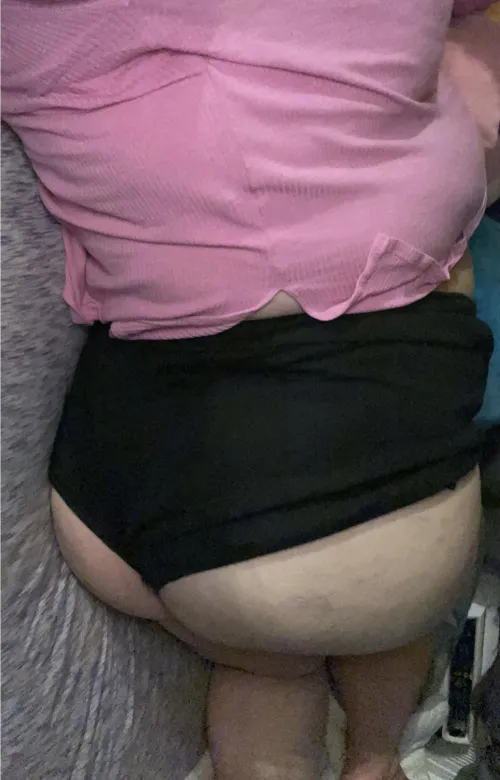 need ur bwc pressed against me ;)