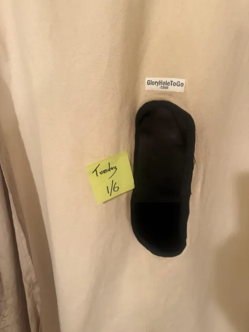 Gloryhole in Canton open