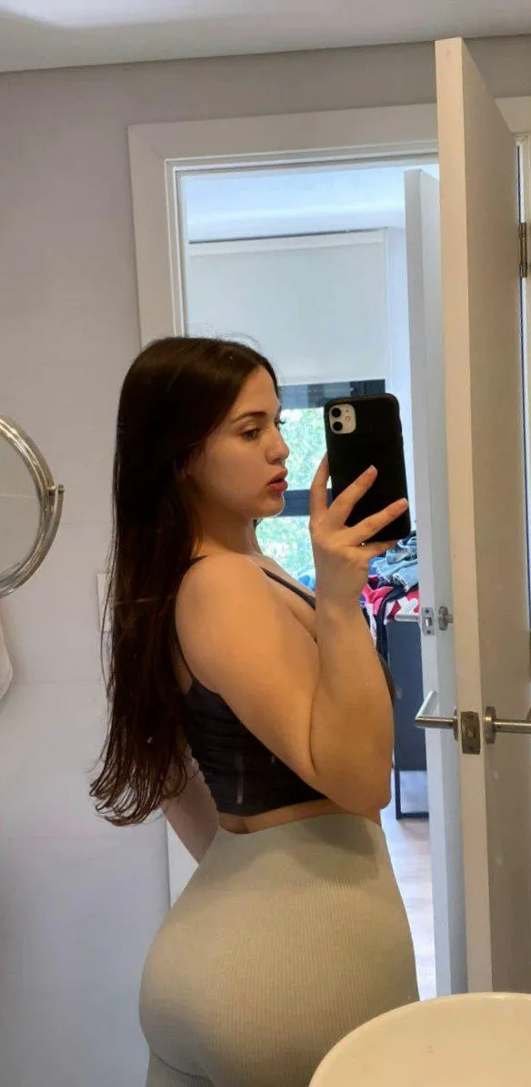 I'd make you cum in 30 secs, wanna bet? 19[F]