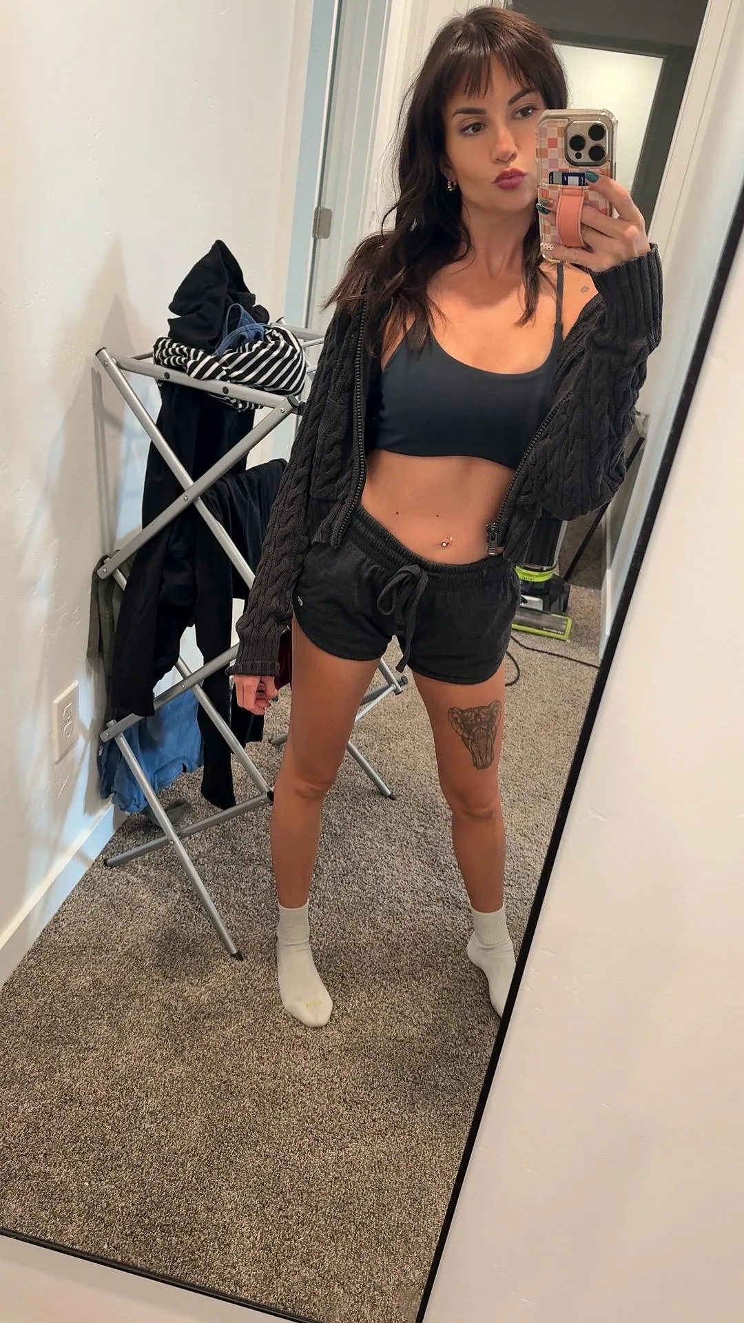 Tell me if i deserve licking