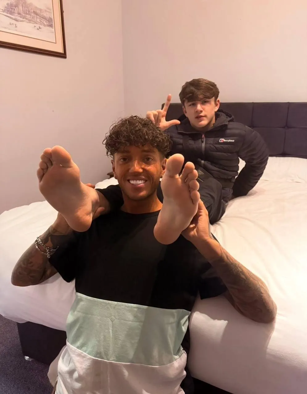 This lad loved my feet😈