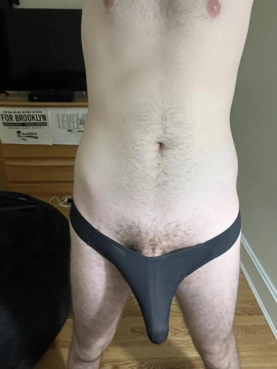 24 [M4A] Bristol, 6’2 hung guy hosting and traveling tn! Let’s have some fun