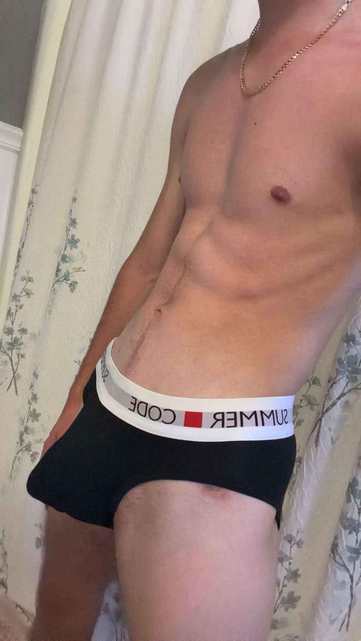 [25] New briefs;)