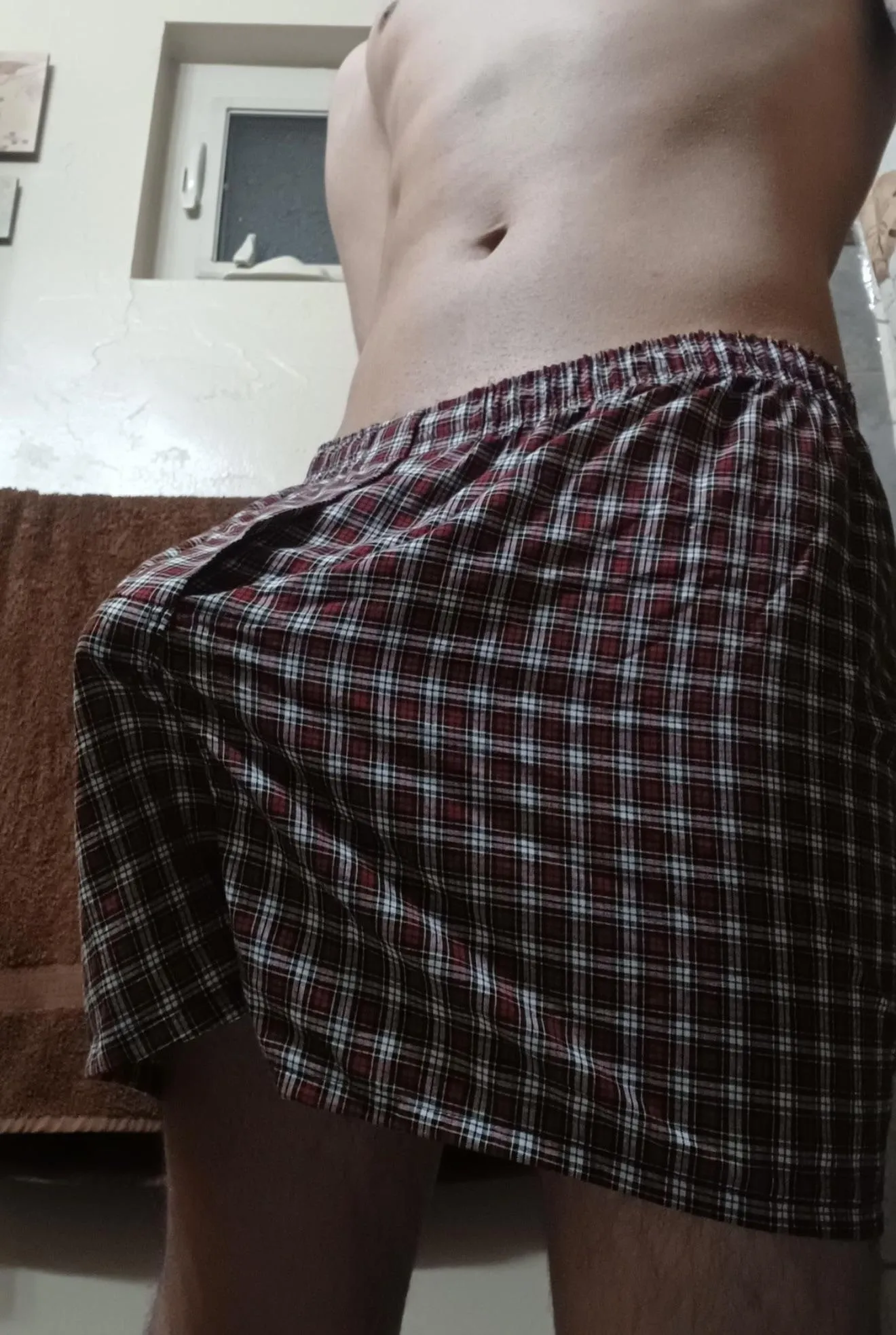 [26] Love tenting in bball shorts and boxers let’s bust in a pair