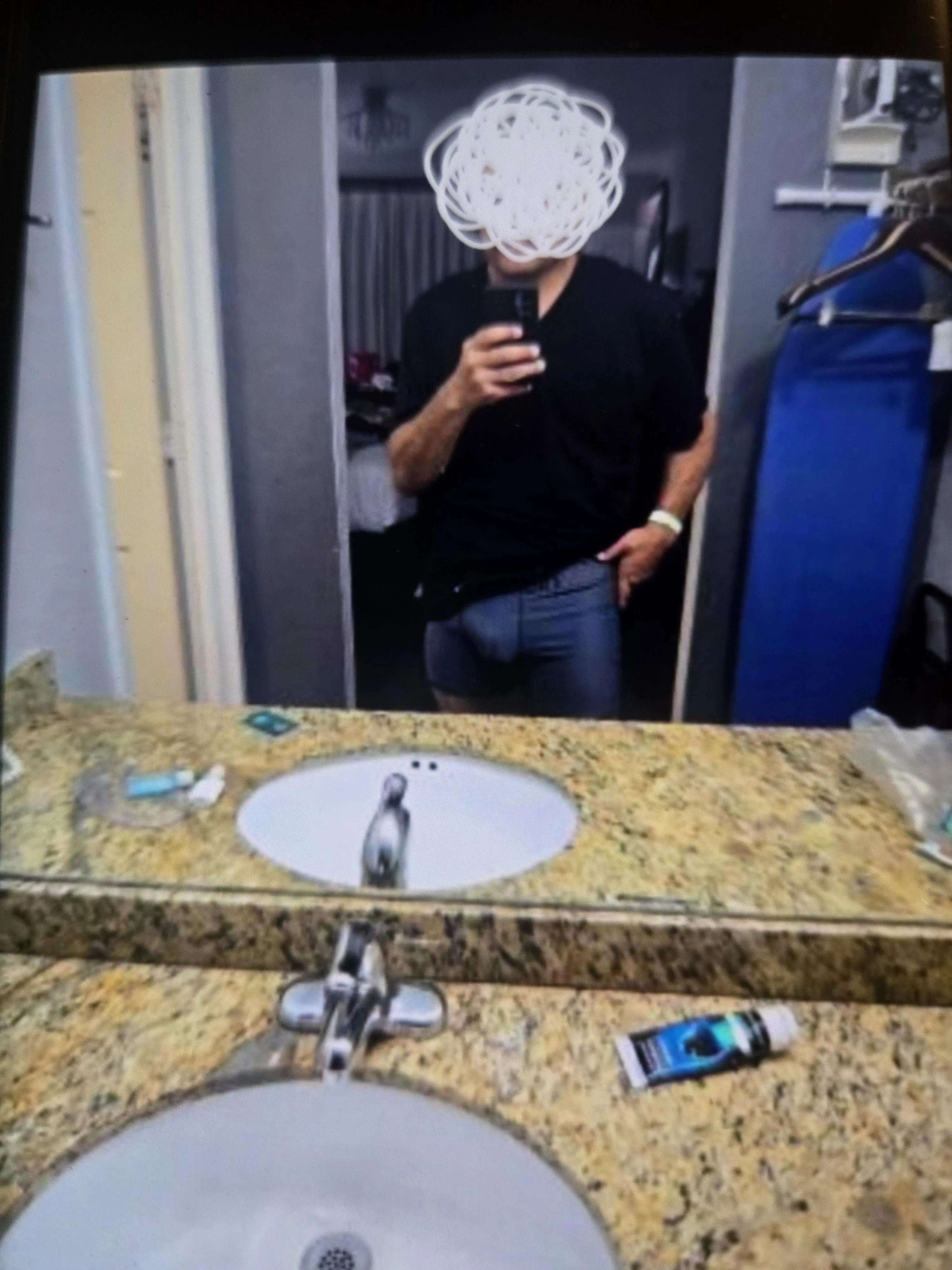 41[M4MF] [M4F] who wants to help me bring my birthday in with a great gift