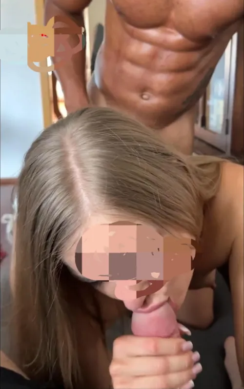 55M4F London. Who wants to be her?