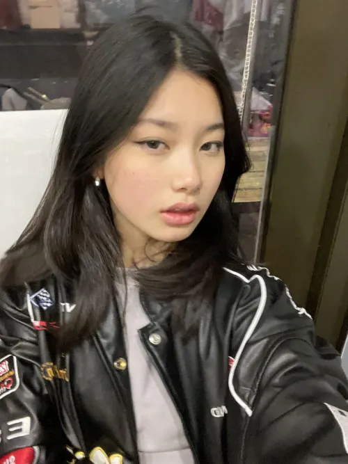 this tiny asian could be used all night