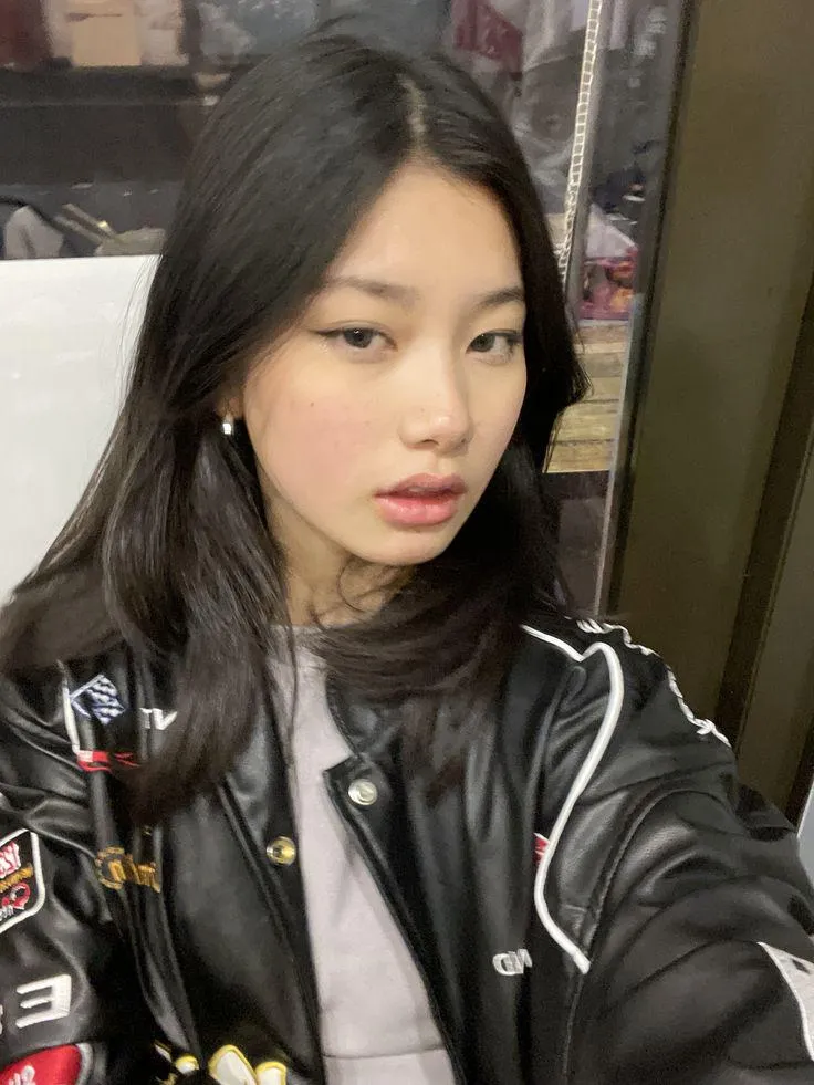 this tiny asian could be used all night