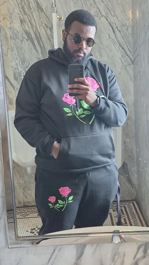 23 M4F Missoula - you so fine