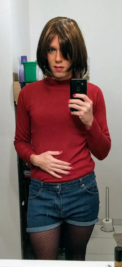 C'est une tenue adaptée à un samedi soir tranquille à la maison ?🤗