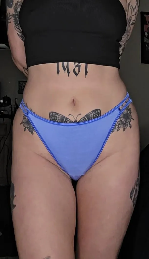 I'd love to wear a pair for you 💋 [Selling] Dirty sweaty wet panties - spanking & wedgie videos available for add on! [USA] view my inventory post and chat me