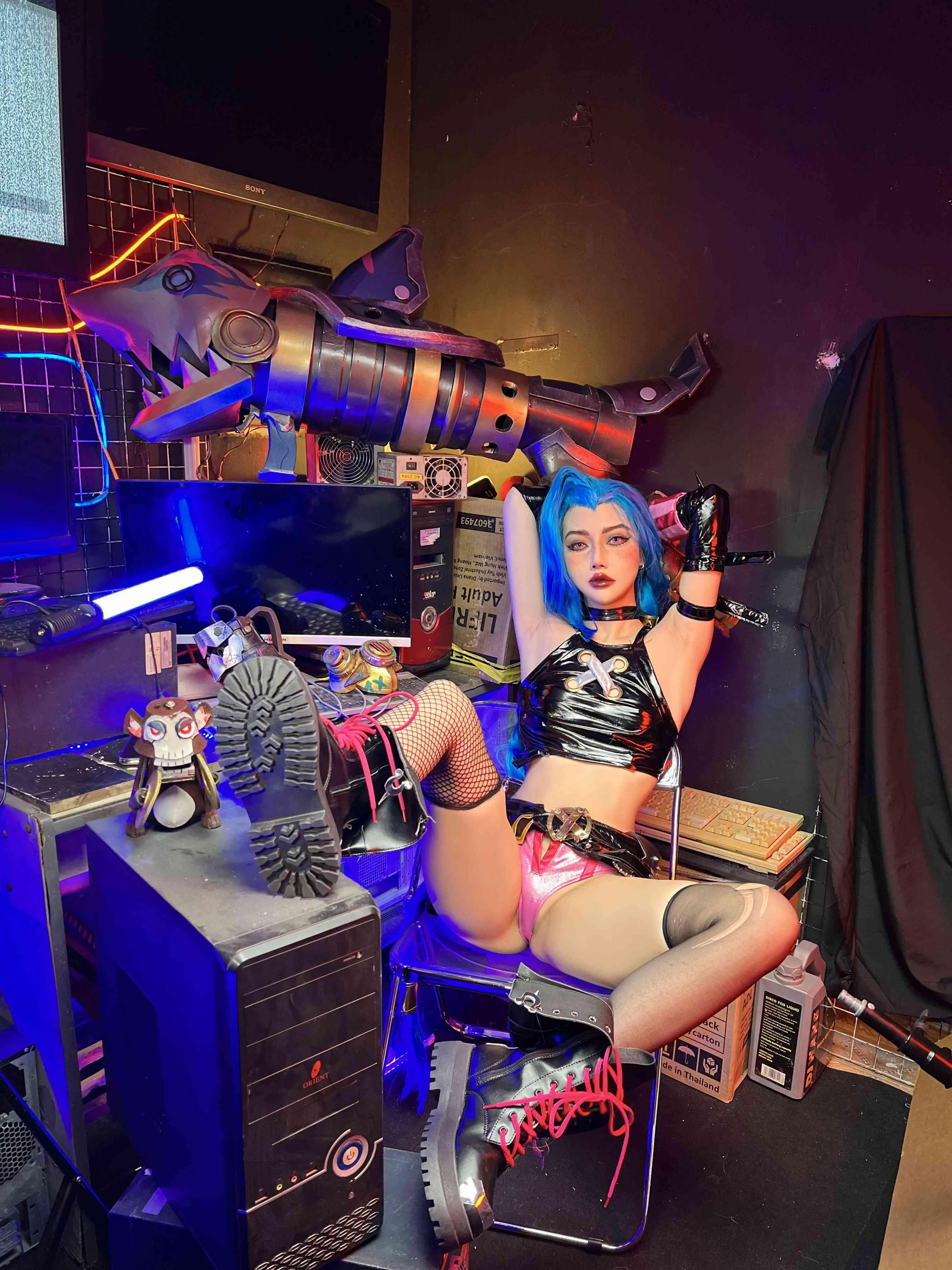 Jinx [League of Legends] (JiChoi)