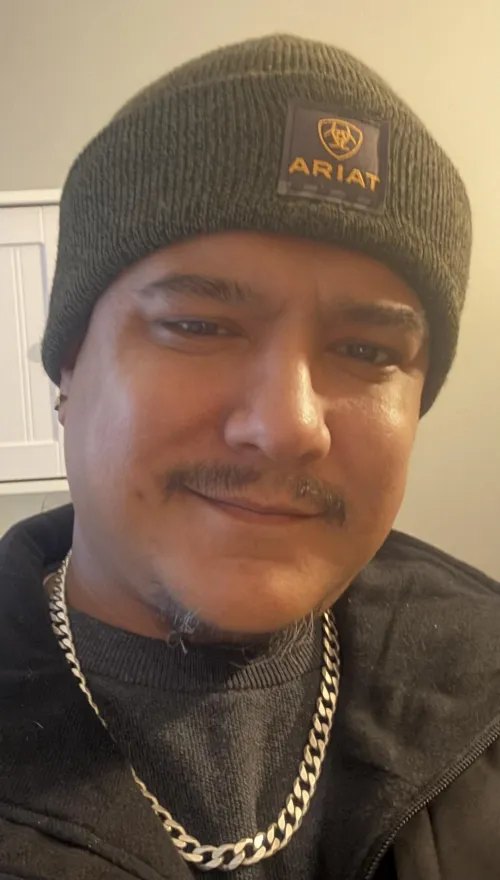 Looking for a couple