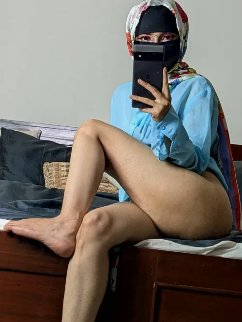 should I spread my legs?