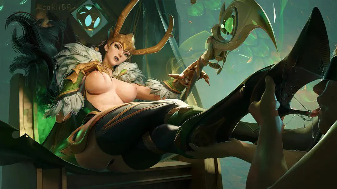 Lady Loki - Kneel for your Queen! (cakiiBB)