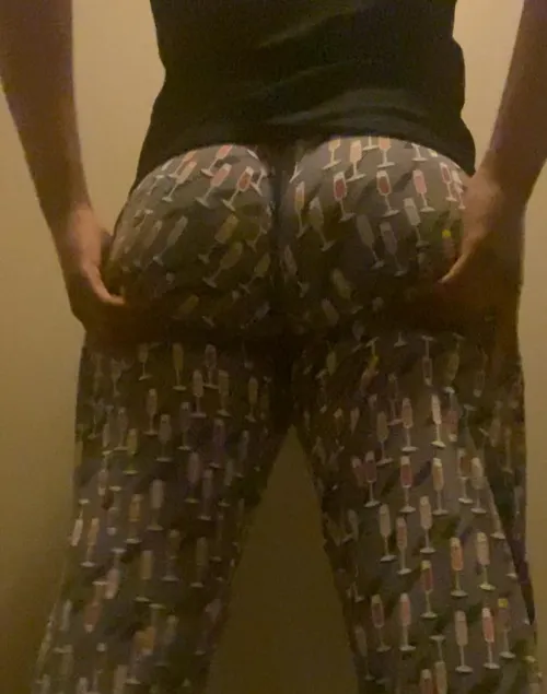 Lemme see that dick daddy