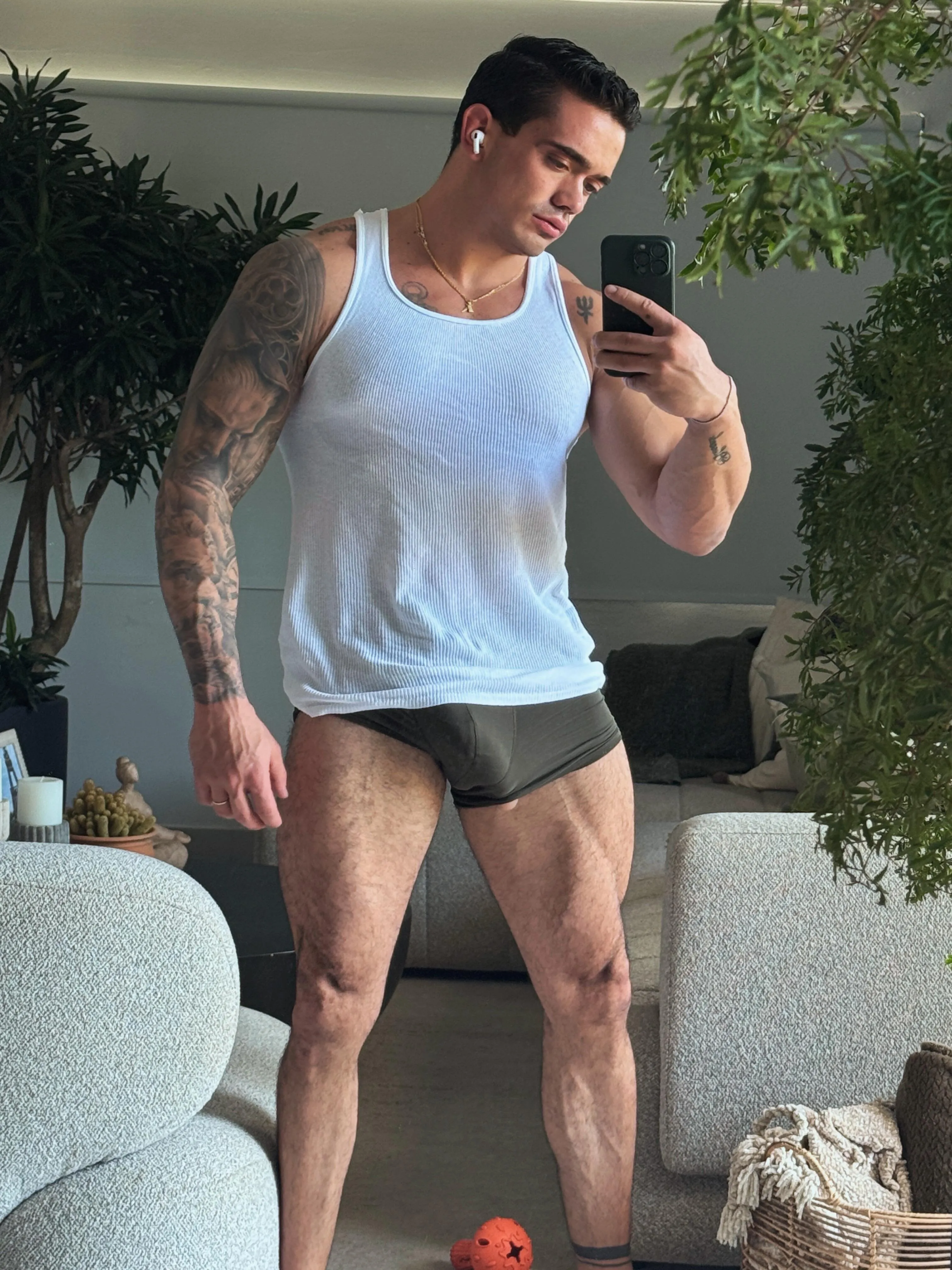 Smile if you’re flirting back