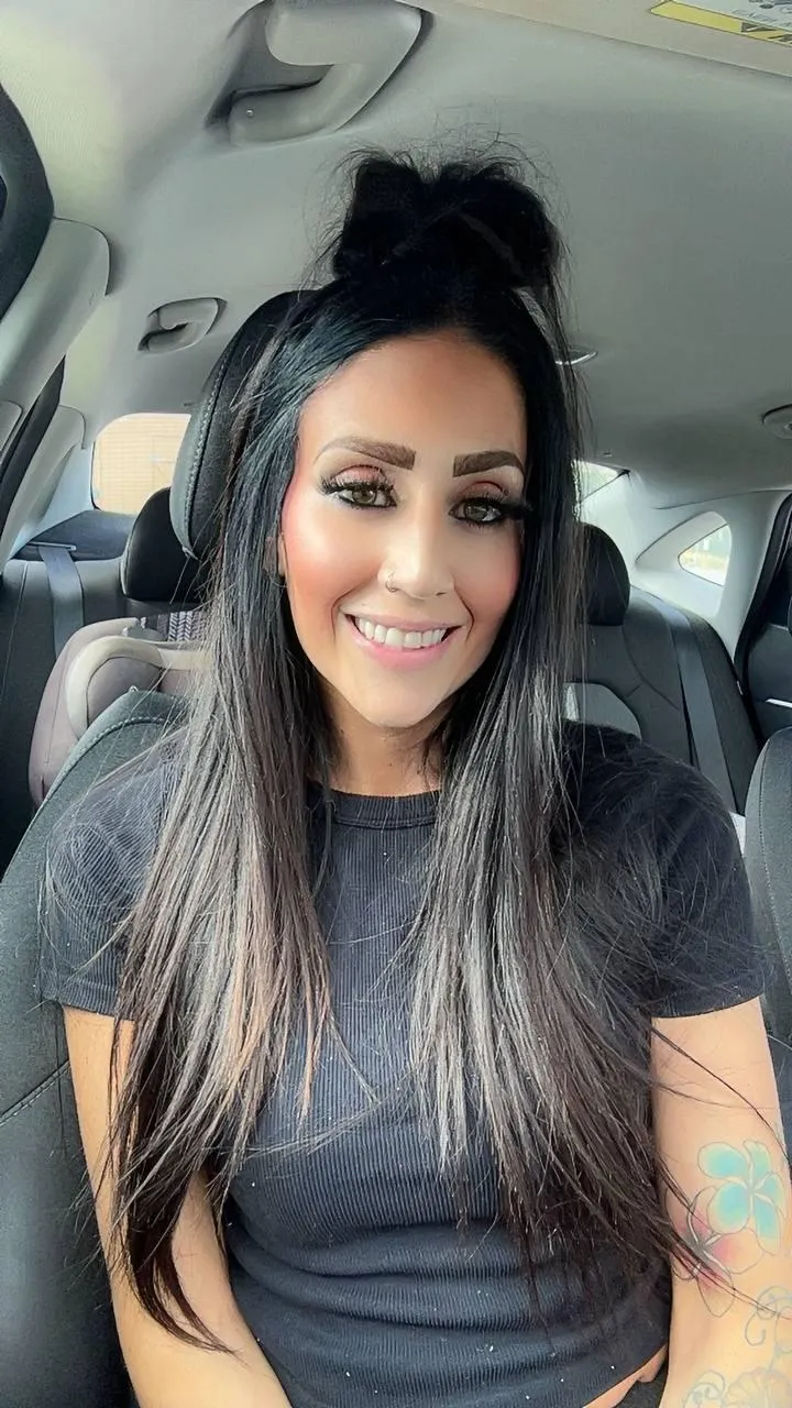 Drop any comment if i can blow up ur inbox with nudies☺️