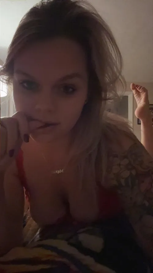 I need someone to keep me company