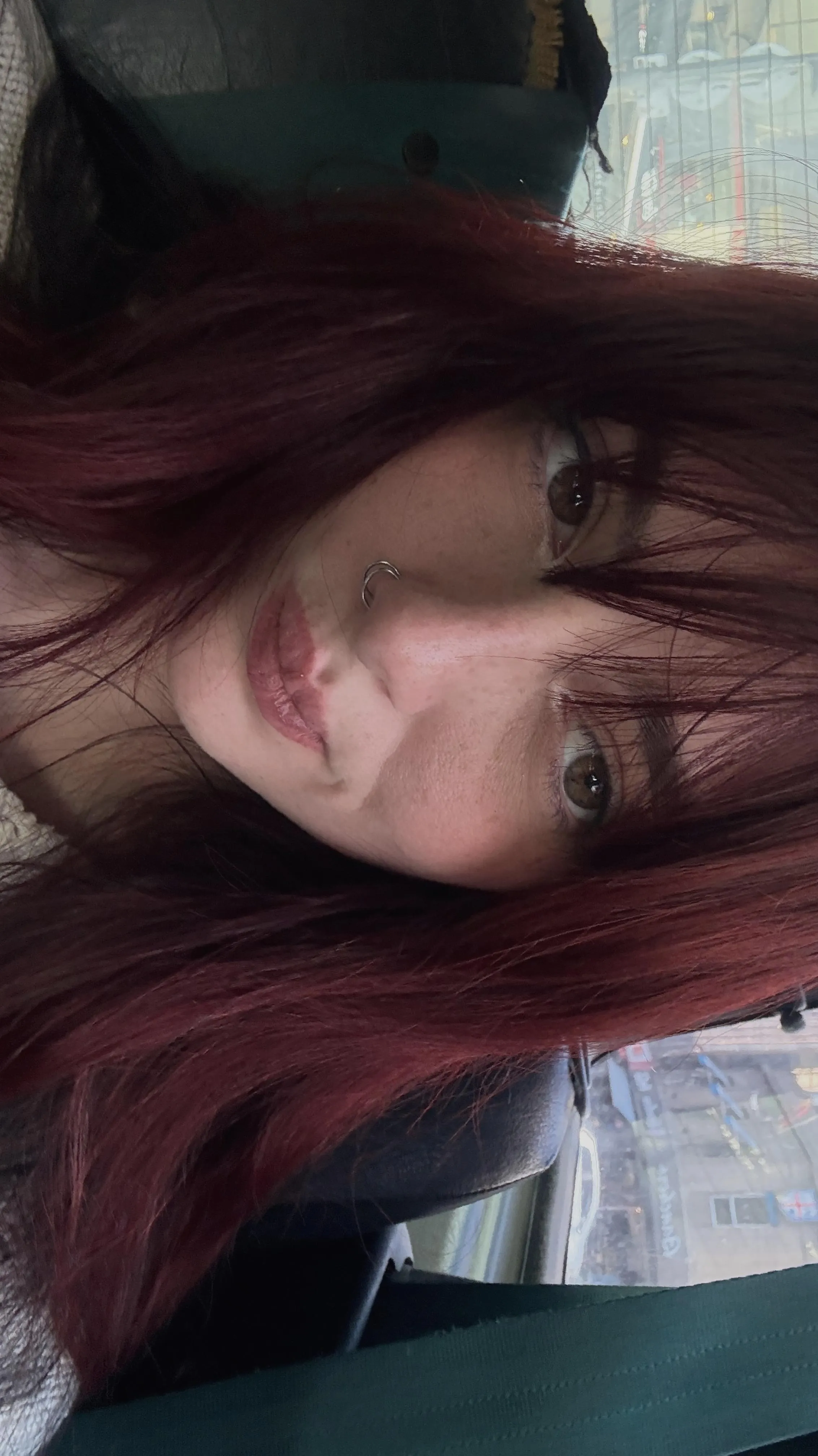 19F4M. Mischief looks good on me lnstag: lunarumes