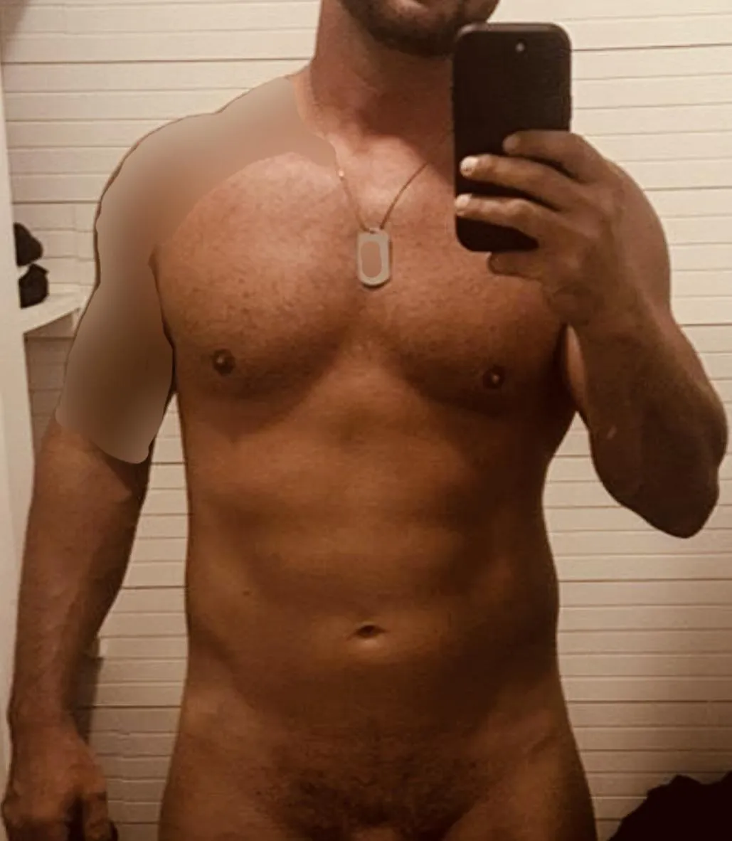 45/M Huntsville Bull