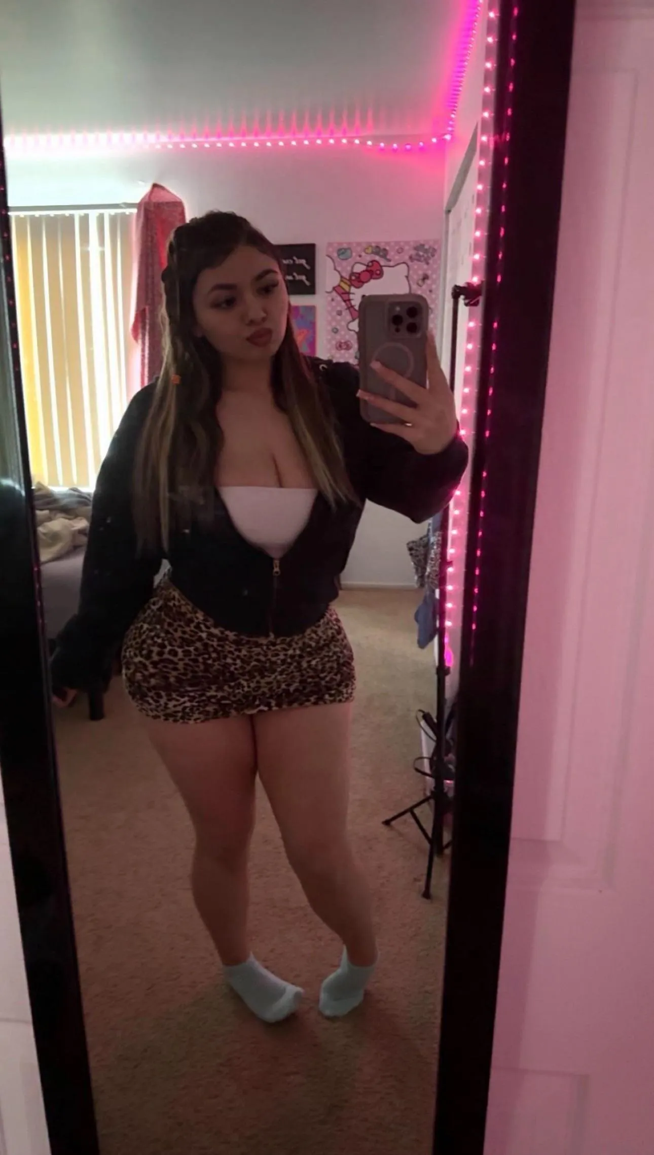 bend me over in the mirror😩