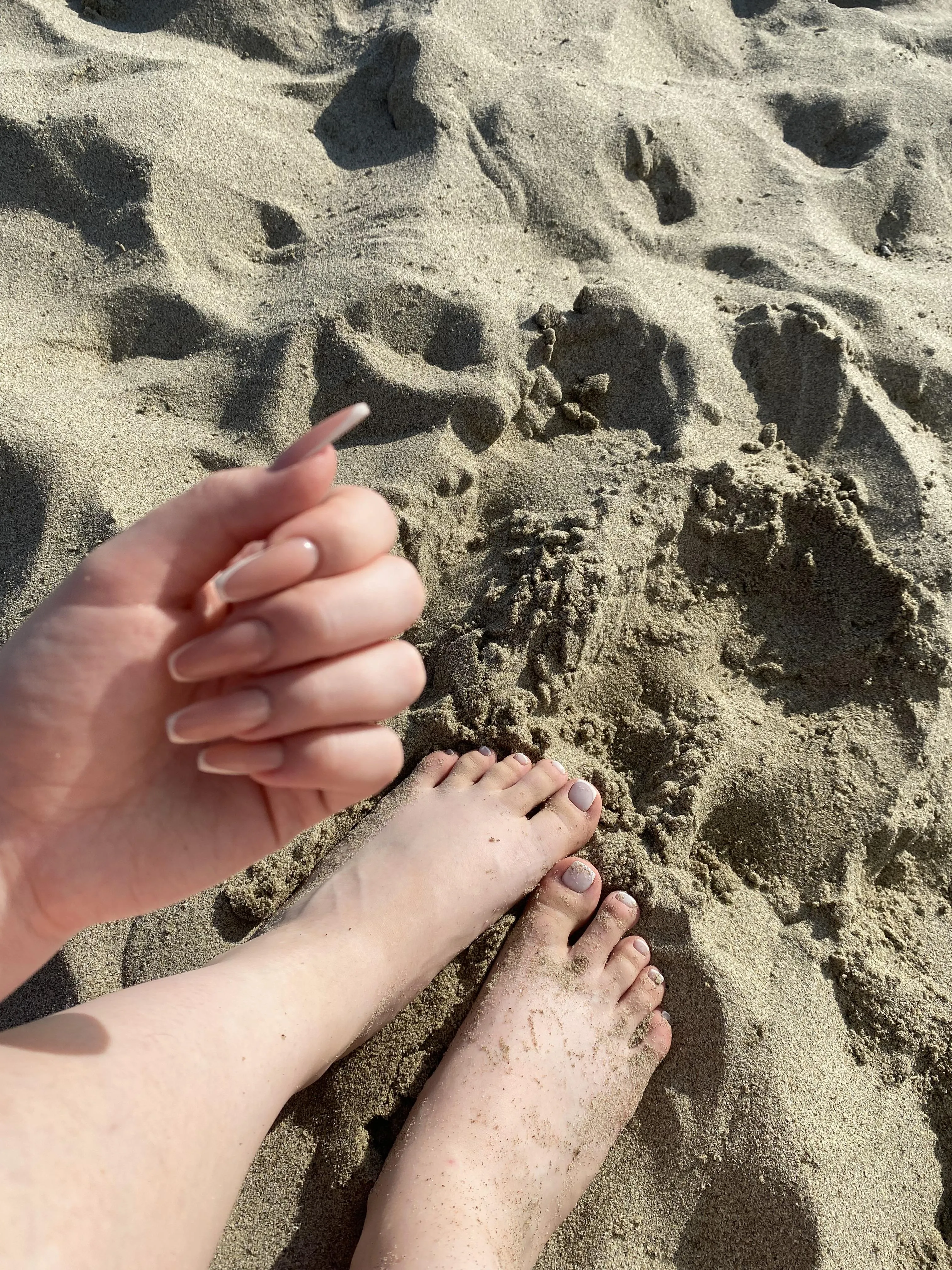 Fingernails or toenails?