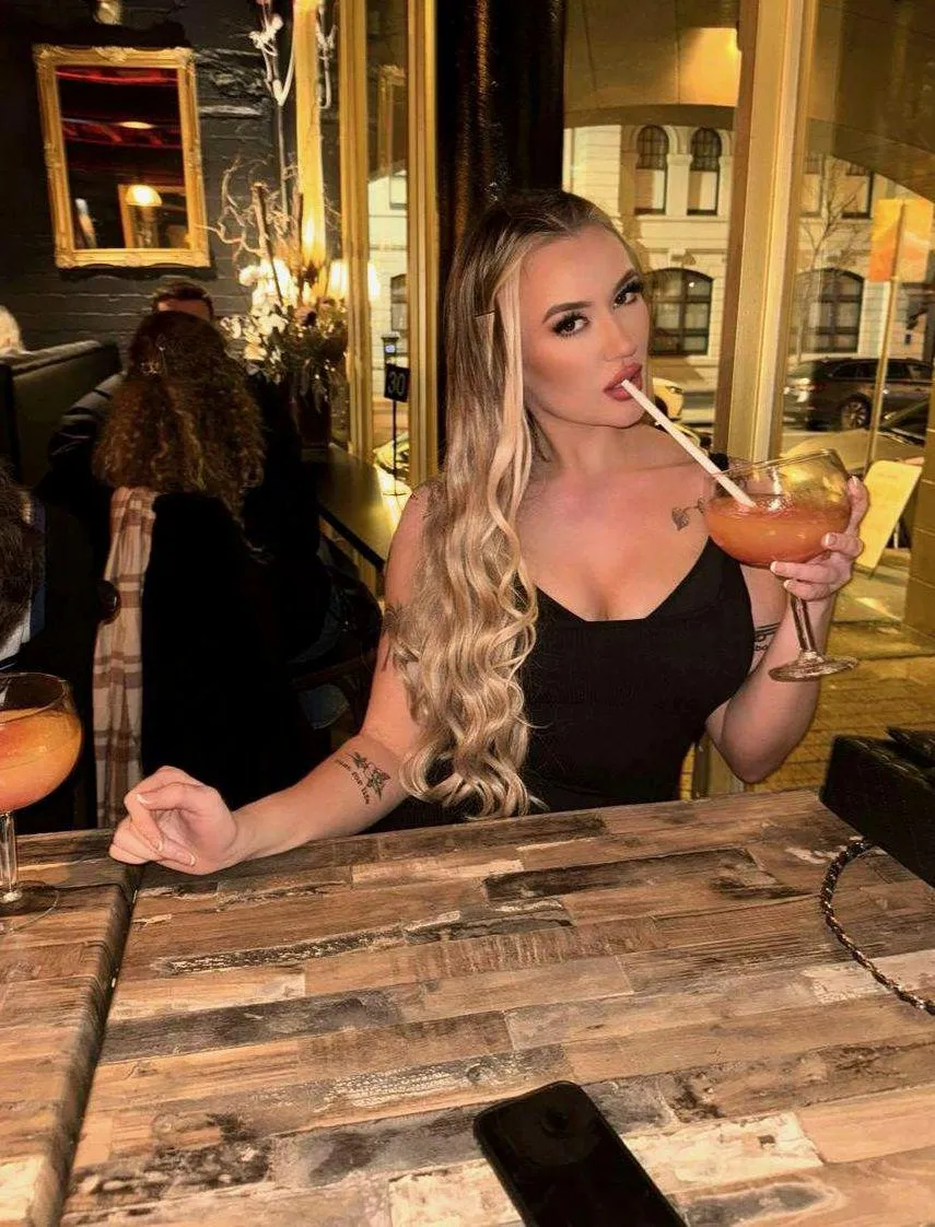 i like how relaxed and tempting this feels