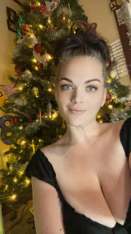 I promise I have been a very good girl this year