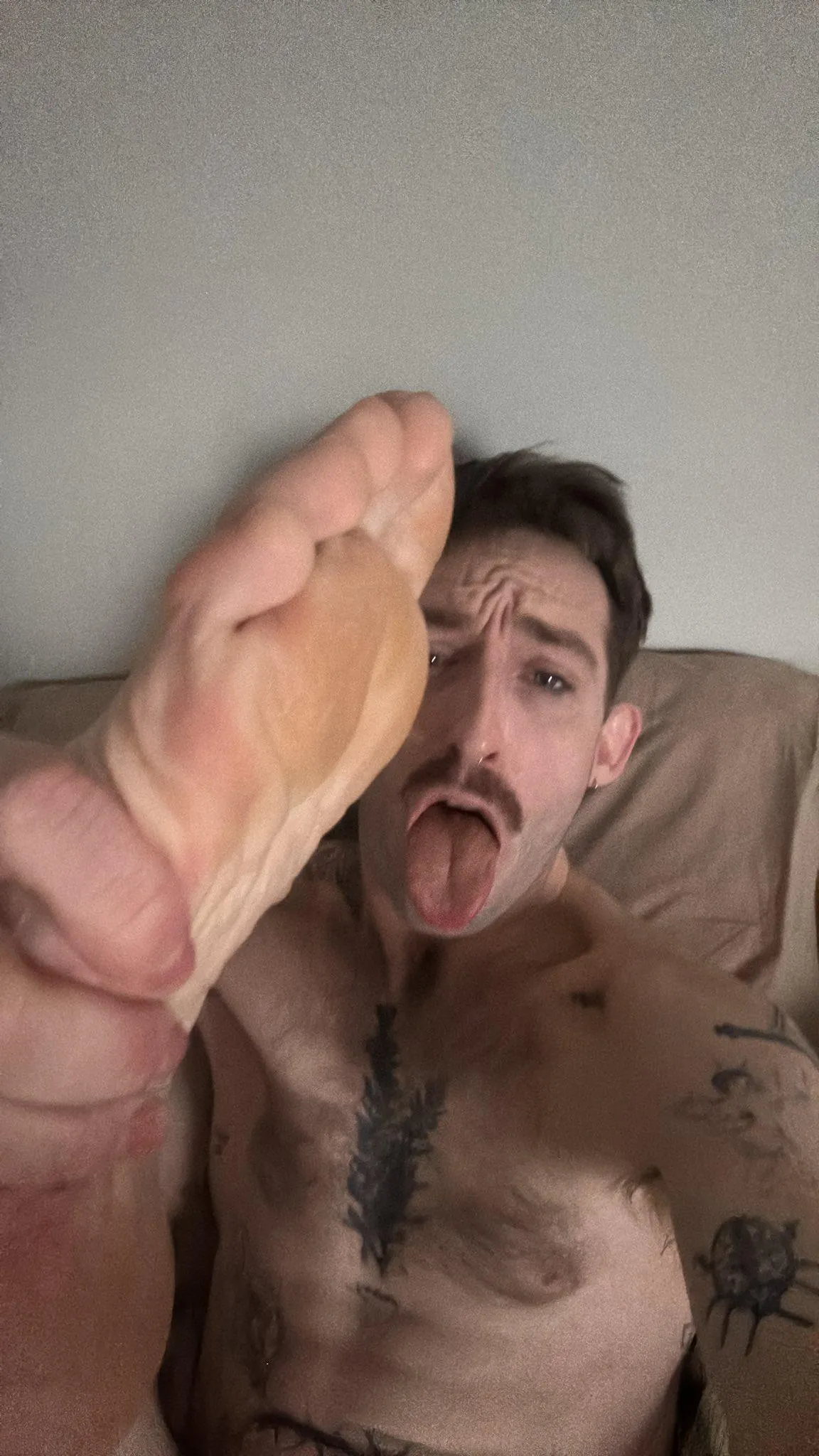 PM showing their Gooning-face