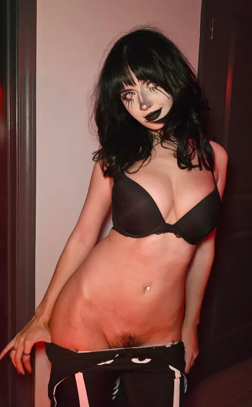 the fact you're even looking at me and getting HARD tells me everything i need to know