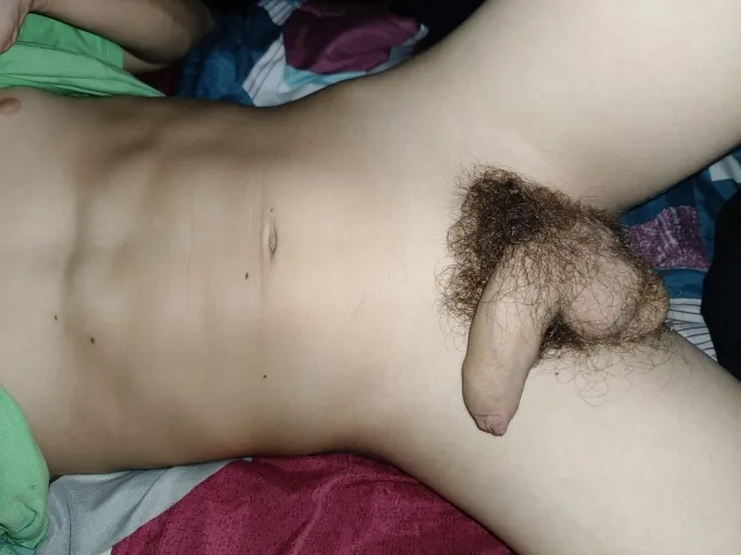 Smother your face in my crotch please 🥺