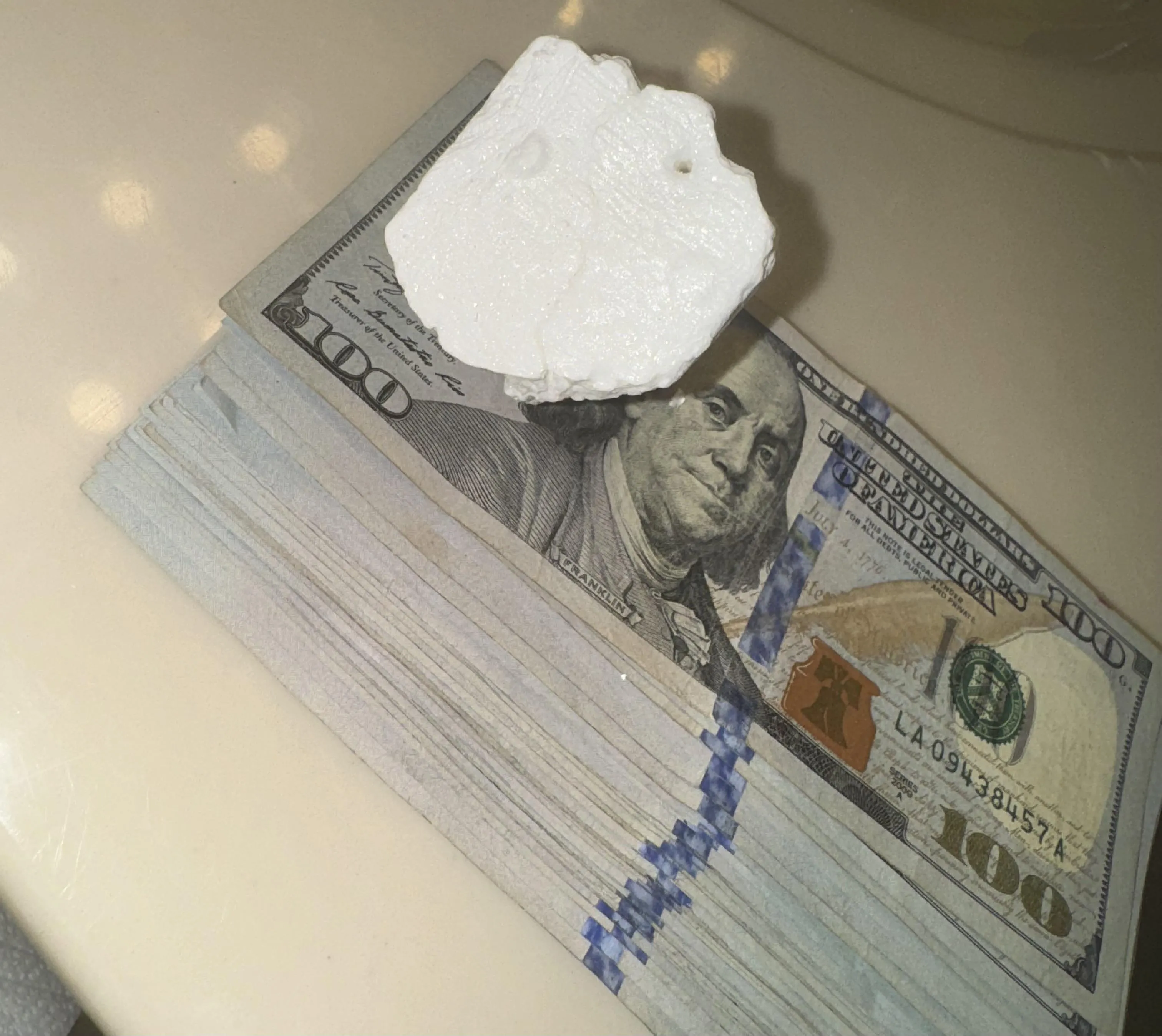 Snowing in Miami ⛄️🐰