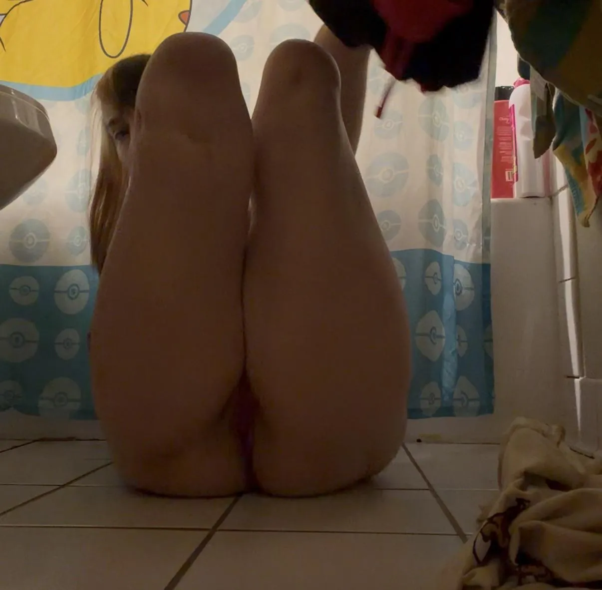 26f bilateral leg amputee. Read bottom text