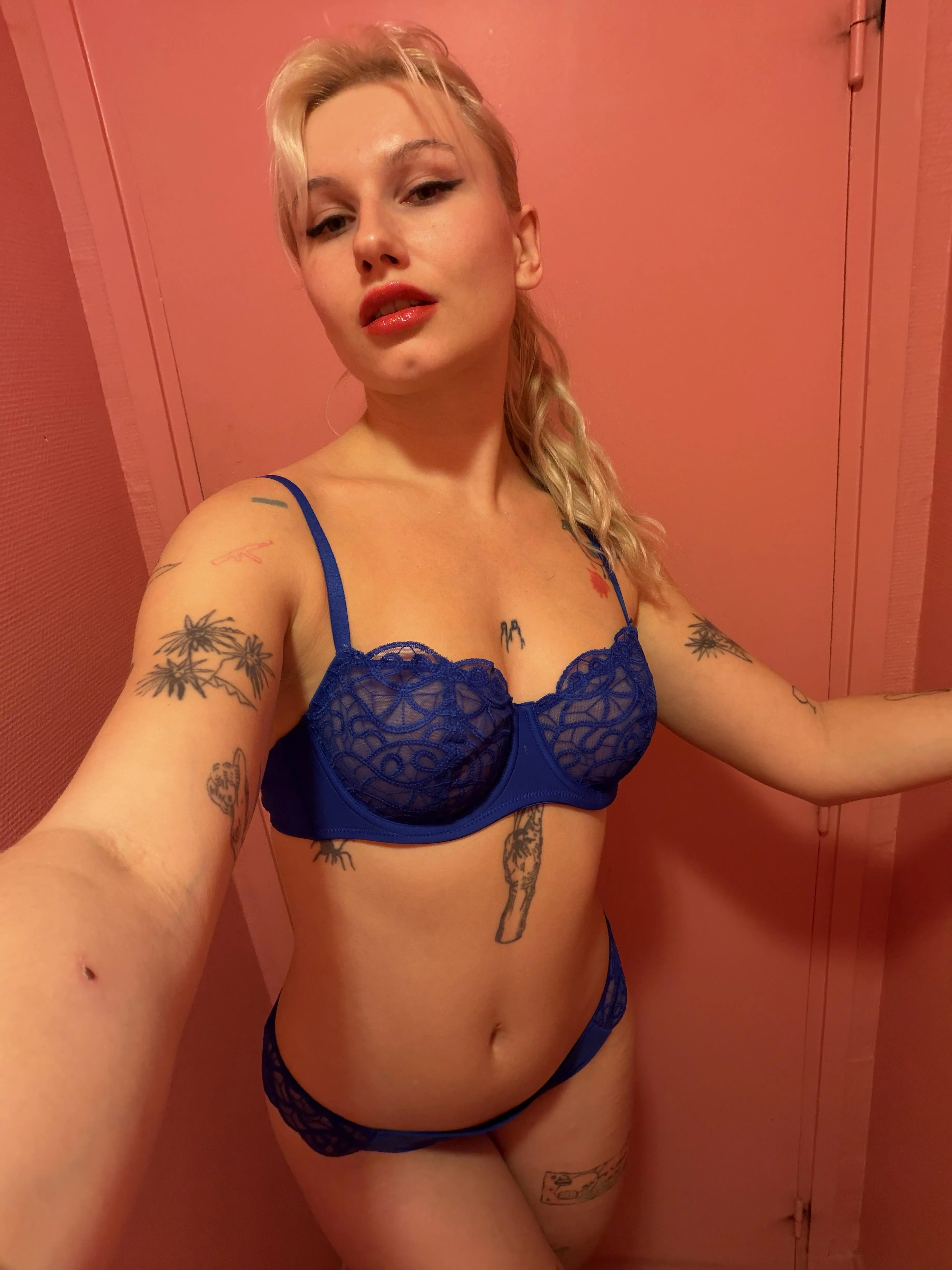 Blue is my Color but naked is better