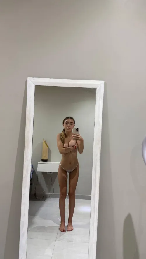 F18 I‘m invisible for all men in college is a nerd unsexy