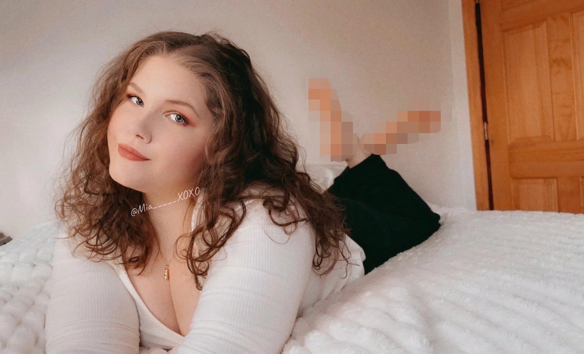 having my way with you has never been so easy ✨🤍