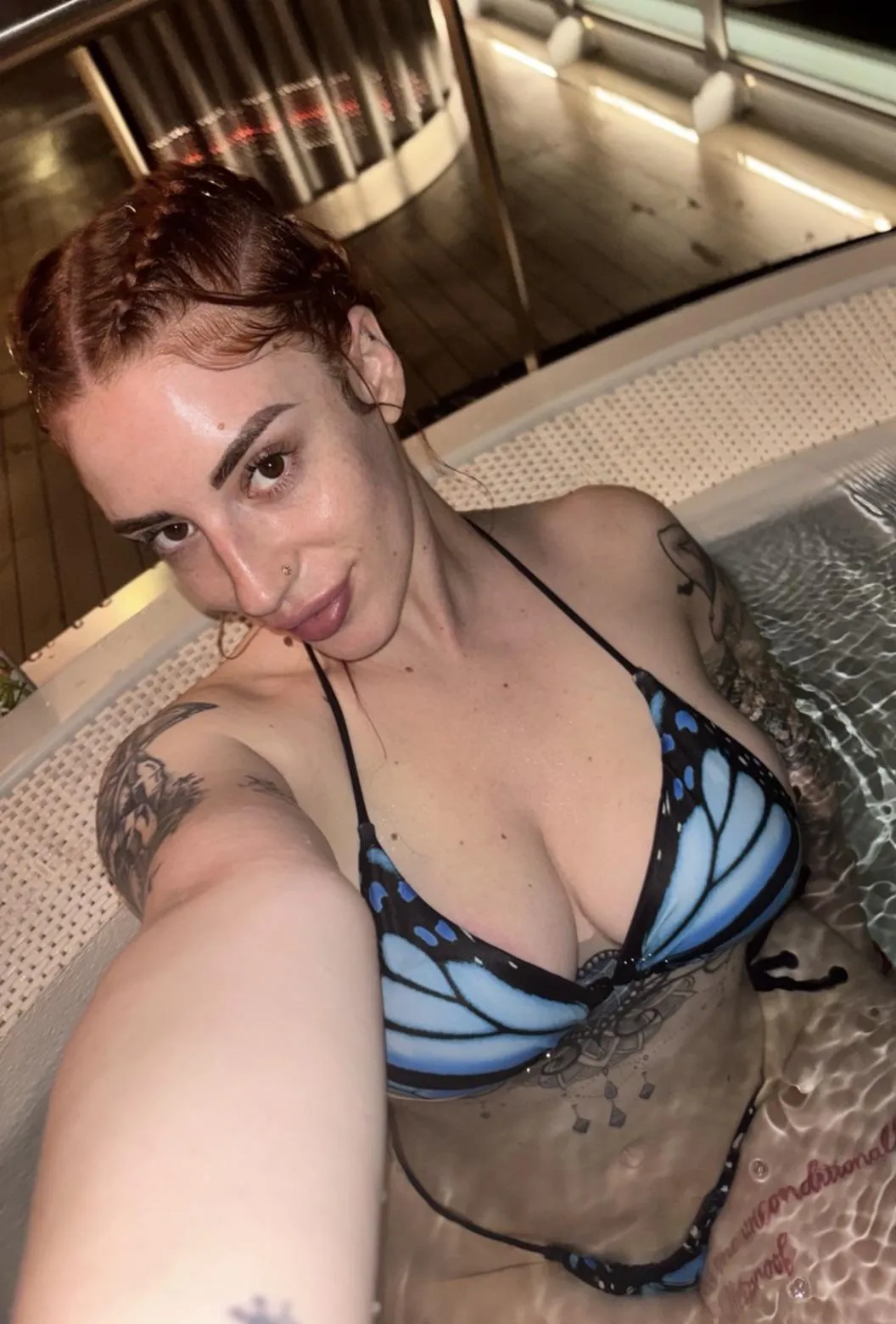 bare faced and feeling cute