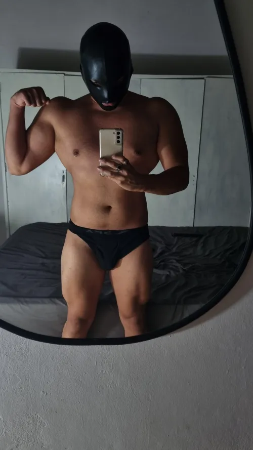 Hi i am your new master