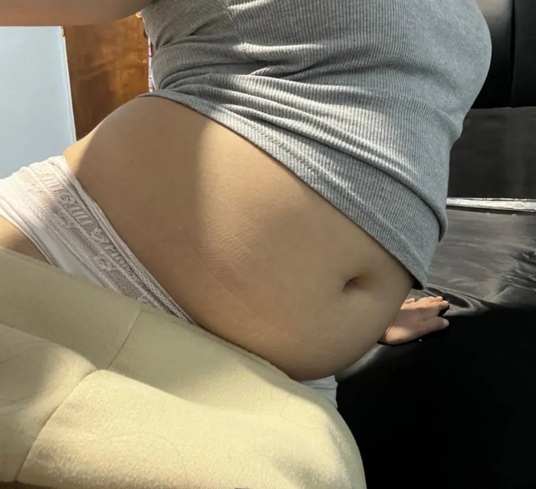 My shirt was too small 😌